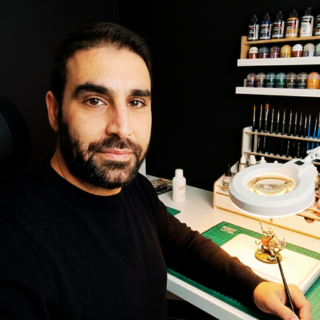 Oscar - CEO de Runic Forge Studio